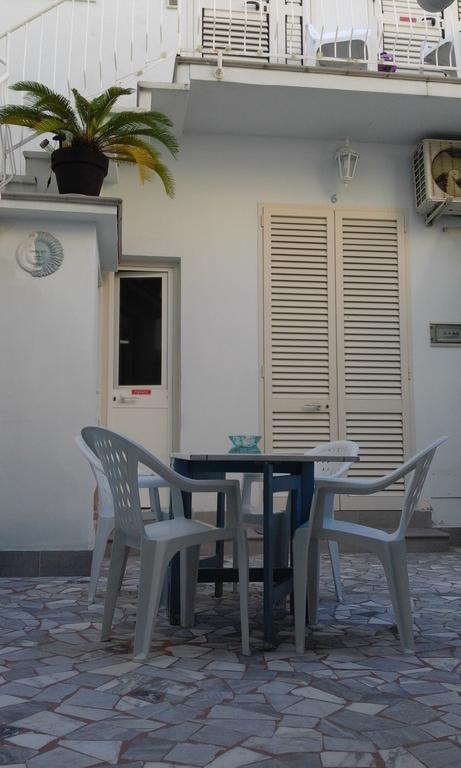 La Viareggina Hotel Viareggio Exterior photo